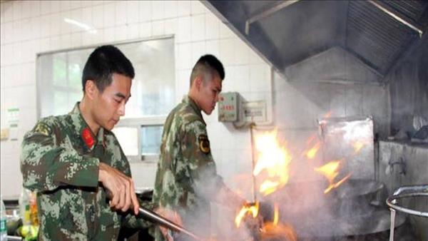 义务兵两年退伍回来能拿多少钱(义务兵两年后退伍分配工作吗)