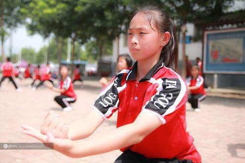 少林塔沟武校学费多少钱一年(少林塔沟武校学校在哪)